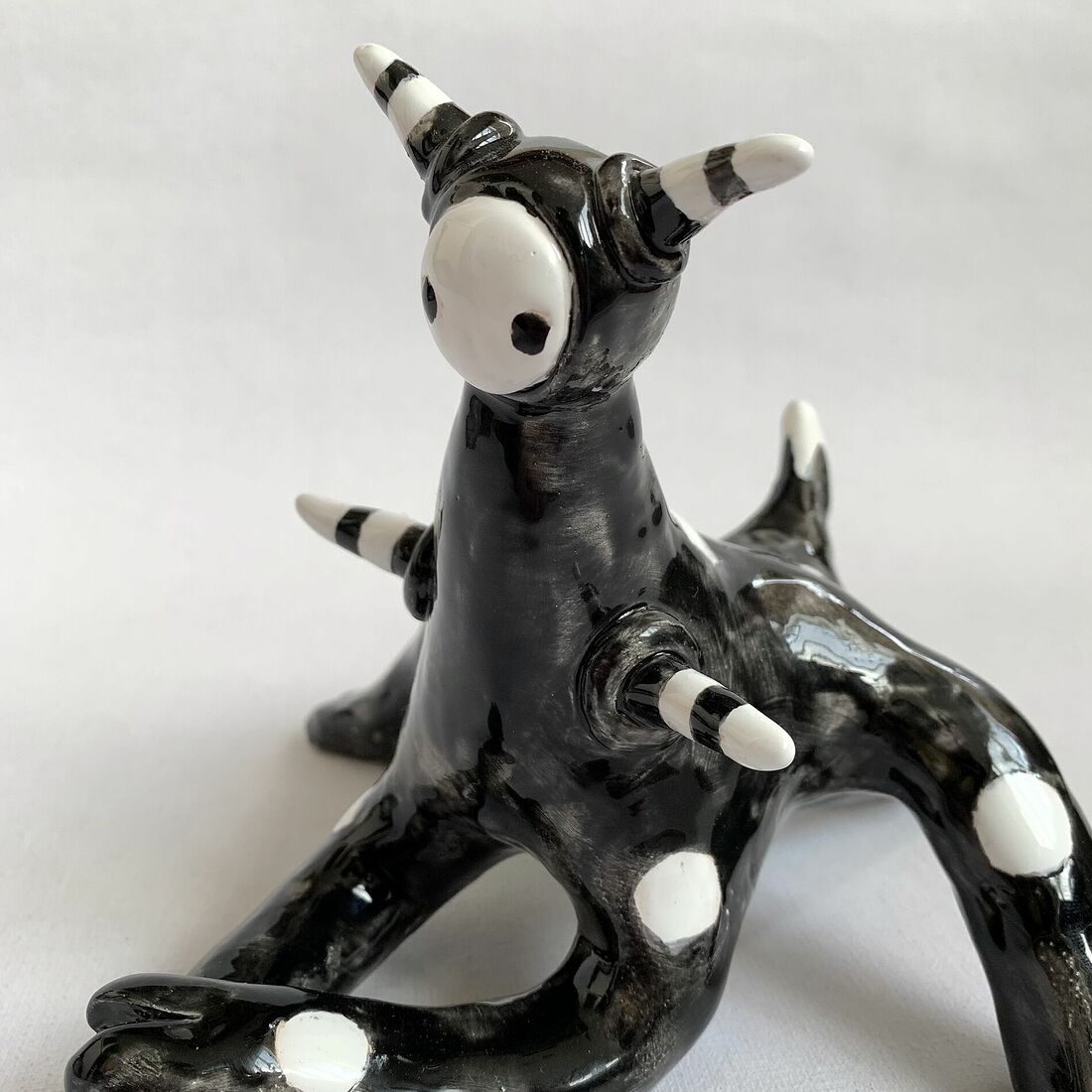 clay, glaze   22*16*20 cm  2023  Sale